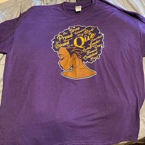 “My Boo is a Que” T-shirt